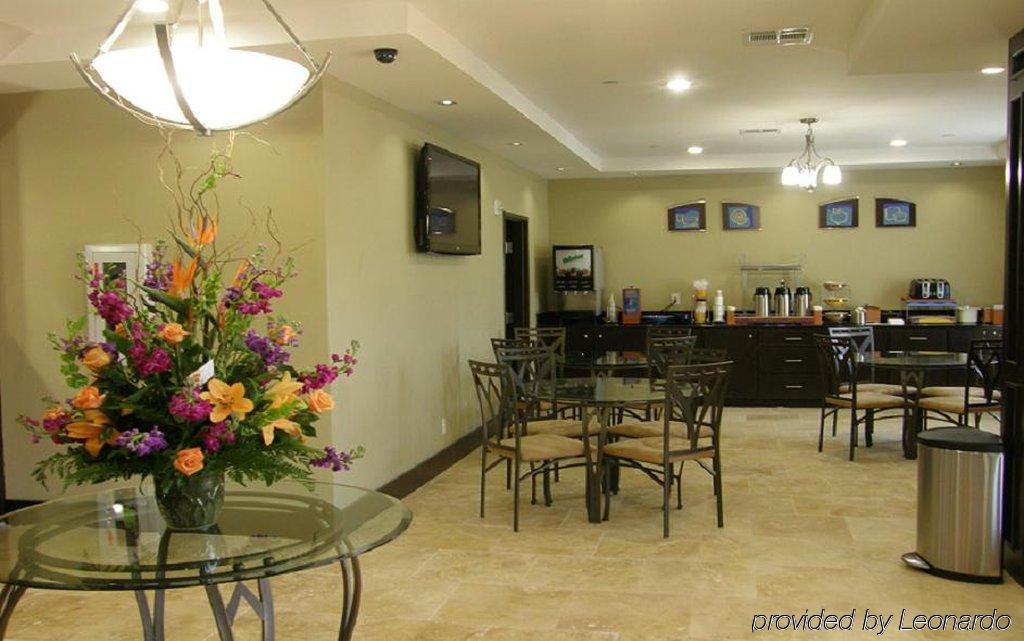 Winnfield La Jagu Inn & Suites المطعم الصورة